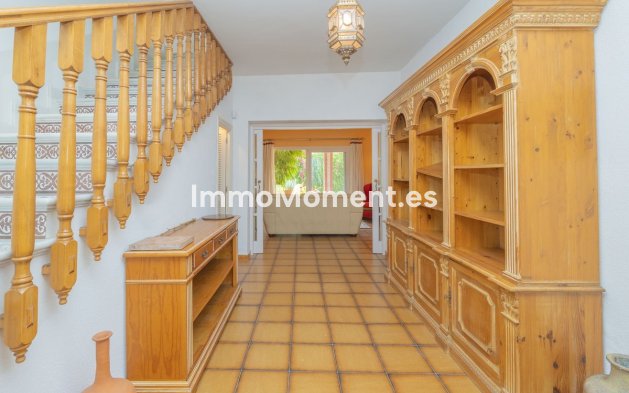 Reventa - Villa - Marbella - Marbella Centro