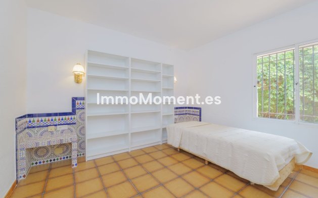 Reventa - Villa - Marbella - Marbella Centro