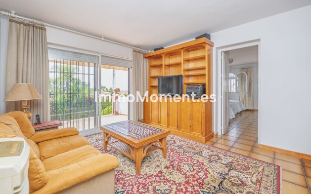 Reventa - Villa - Marbella - Marbella Centro