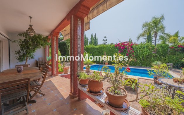 Reventa - Villa - Marbella - Marbella Centro