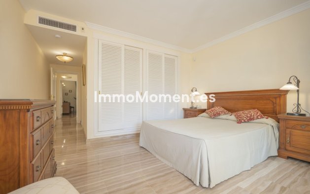 Reventa - Apartamento - Marbella - Elviria