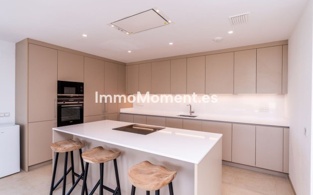 Bestaande woning - Appartement - Estepona  - Estepona Centro