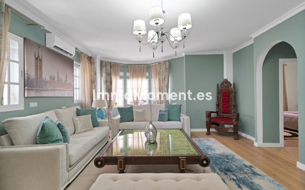 Reventa - Villa - Estepona  - Estepona Centro