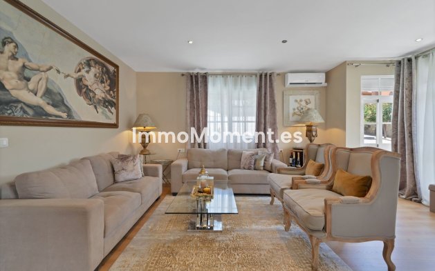 Reventa - Villa - Estepona  - Estepona Centro