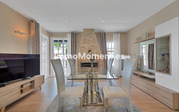 Reventa - Villa - Estepona  - Estepona Centro