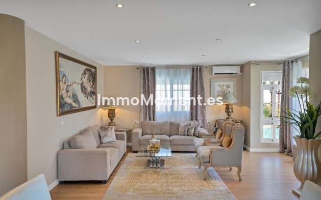 Reventa - Villa - Estepona  - Estepona Centro