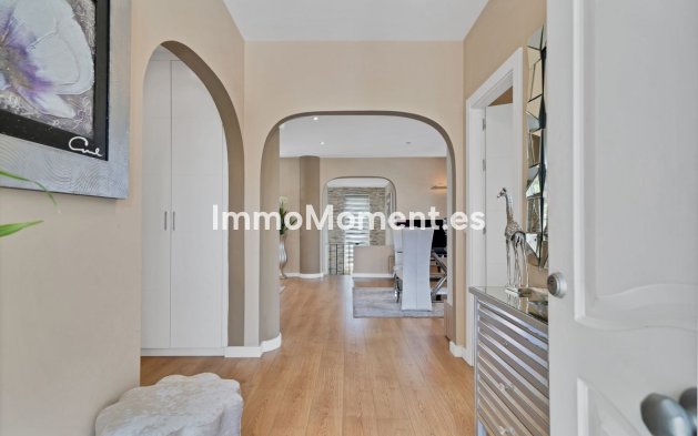 Reventa - Villa - Estepona  - Estepona Centro