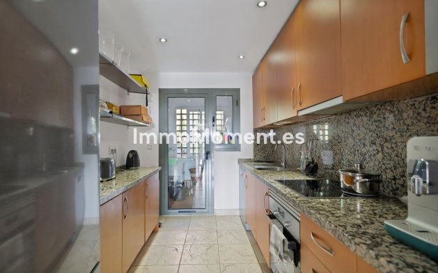 Wiederverkauf - Wohnung - Estepona  - Atalaya