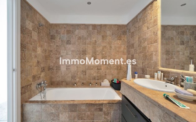 Wiederverkauf - Wohnung - Estepona  - Atalaya