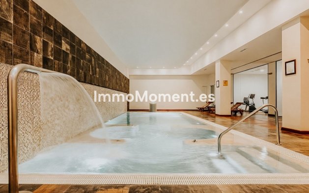 Wiederverkauf - Wohnung - Estepona  - Atalaya