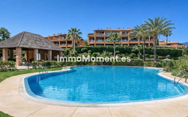 Wiederverkauf - Wohnung - Estepona  - Atalaya