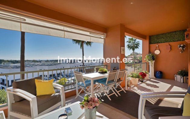 Wiederverkauf - Wohnung - Estepona  - Atalaya