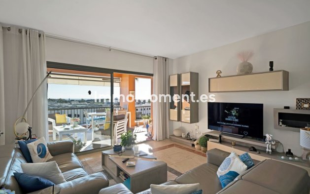 Wiederverkauf - Wohnung - Estepona  - Atalaya