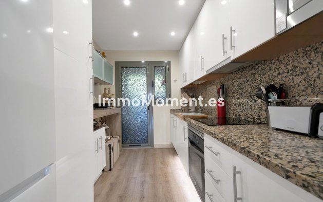 Wiederverkauf - Wohnung - Estepona  - Atalaya