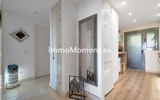 Wiederverkauf - Wohnung - Estepona  - Atalaya