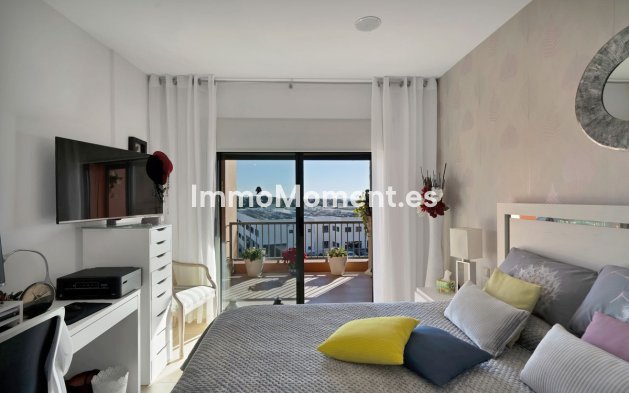 Wiederverkauf - Wohnung - Estepona  - Atalaya