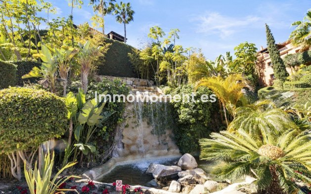 Wiederverkauf - Wohnung - Estepona  - Atalaya