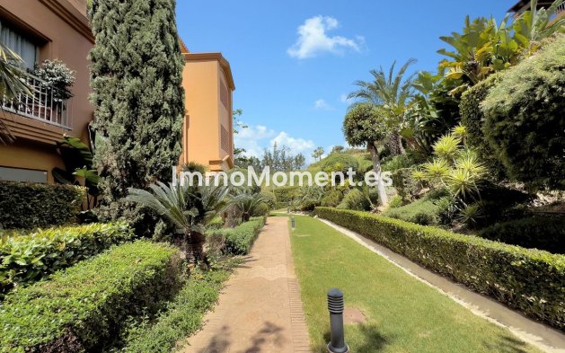 Wiederverkauf - Wohnung - Estepona  - Atalaya