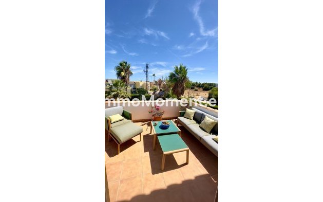 Resale - Villa - Marbella - Guadalmina Alta