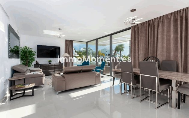 Reventa - Apartamento - Estepona  - Estepona Centro