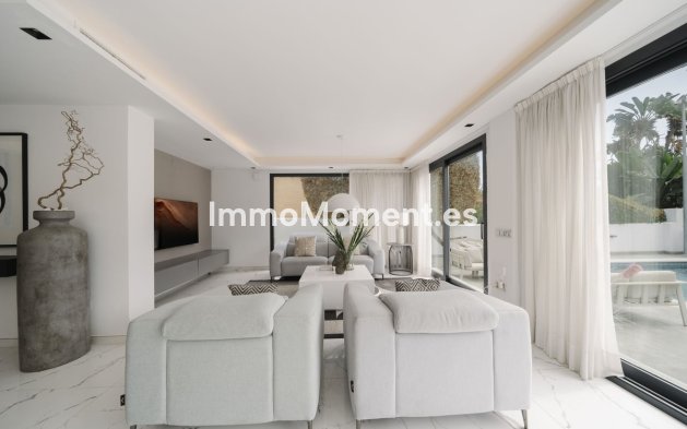 Wiederverkauf - Villa - Marbella - Nueva Andalucía