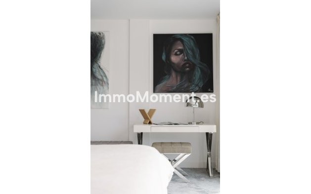 Wiederverkauf - Villa - Marbella - Nueva Andalucía