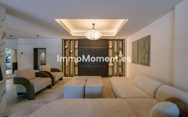 Revente - Villa - Marbella - Nueva Andalucía