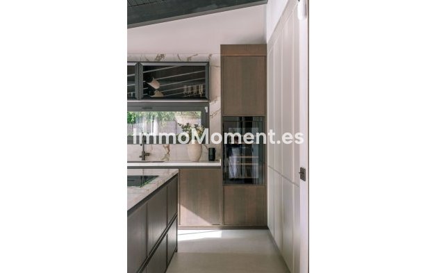 Revente - Villa - Marbella - Nueva Andalucía