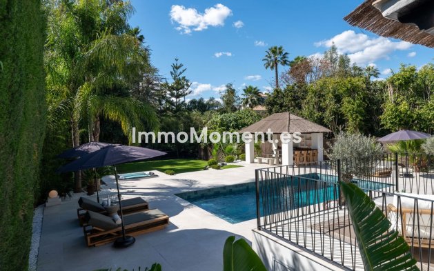 Revente - Villa - Marbella - Nueva Andalucía