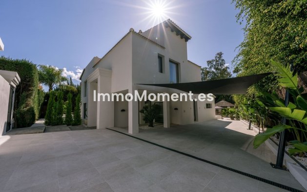 Revente - Villa - Marbella - Nueva Andalucía