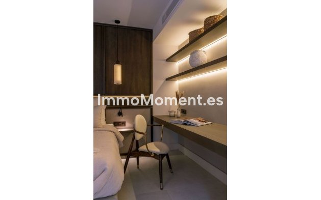 Revente - Villa - Marbella - Nueva Andalucía