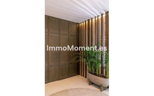 Revente - Villa - Marbella - Nueva Andalucía