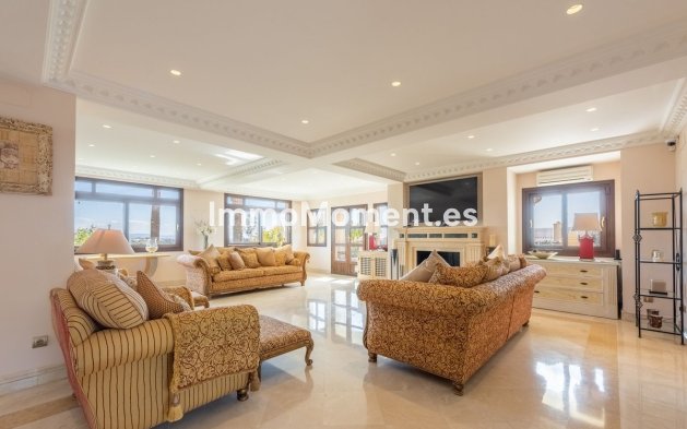 Bestaande woning - Villa - Estepona  - Estepona Centro