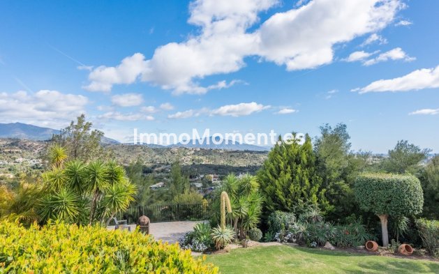 Bestaande woning - Villa - Estepona  - Estepona Centro