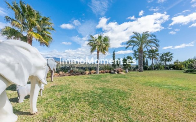 Bestaande woning - Villa - Estepona  - Estepona Centro