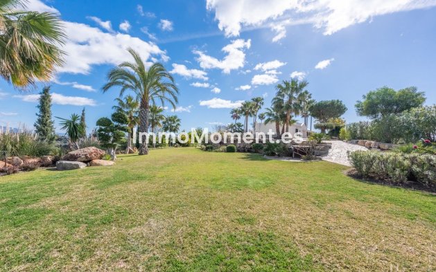 Bestaande woning - Villa - Estepona  - Estepona Centro