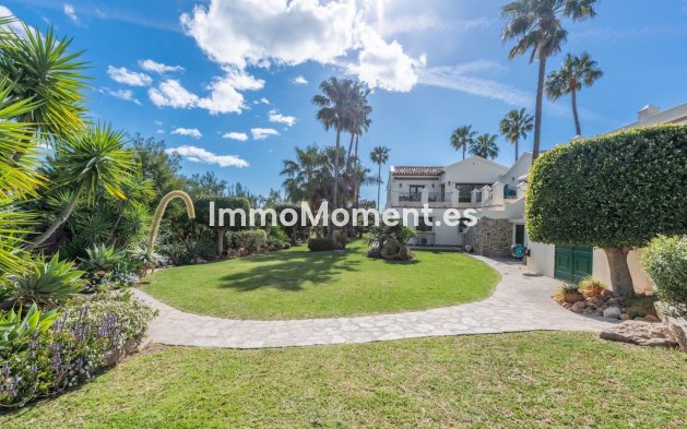 Bestaande woning - Villa - Estepona  - Estepona Centro