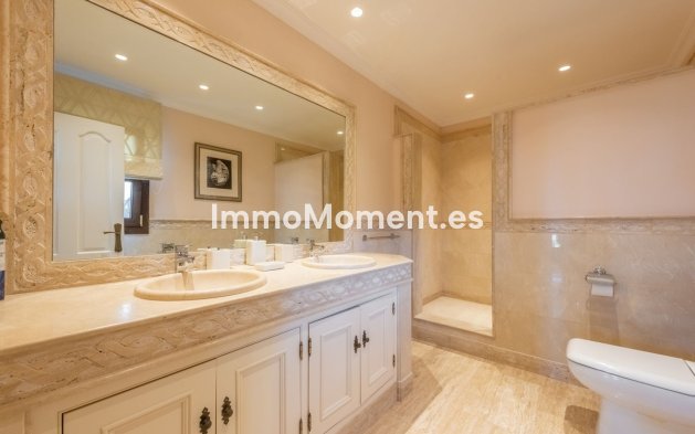 Bestaande woning - Villa - Estepona  - Estepona Centro