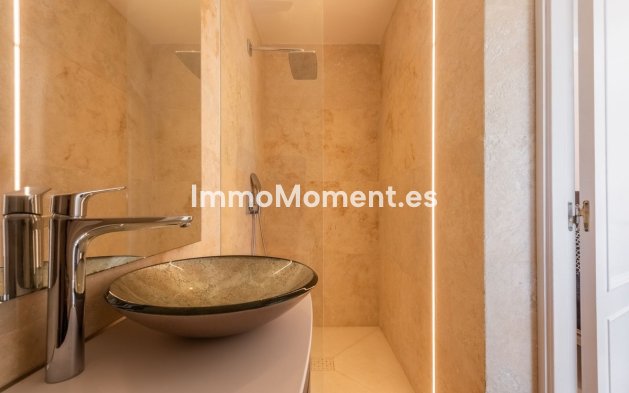 Bestaande woning - Villa - Estepona  - Estepona Centro