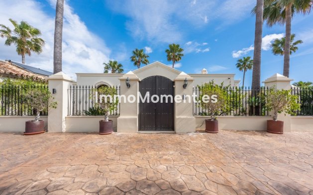 Bestaande woning - Villa - Estepona  - Estepona Centro