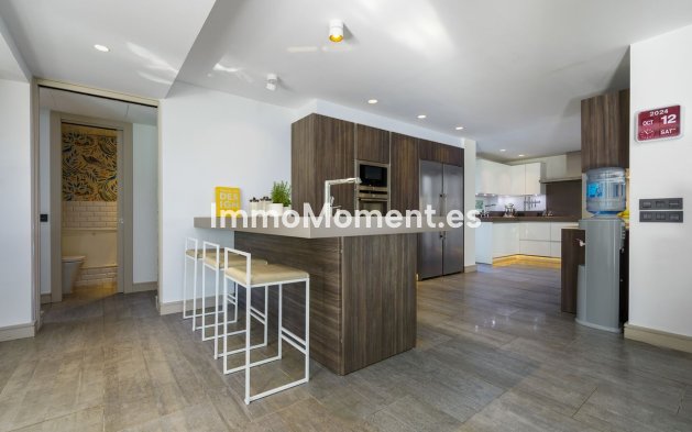 Wiederverkauf - Villa - Marbella - Nueva Andalucía