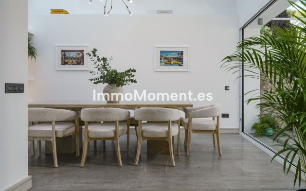 Wiederverkauf - Villa - Marbella - Nueva Andalucía