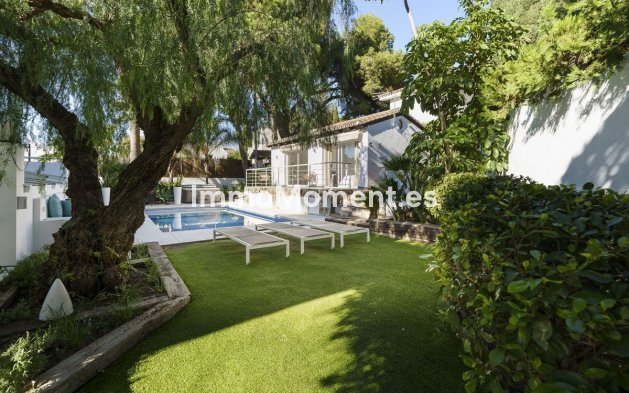 Wiederverkauf - Villa - Marbella - Nueva Andalucía