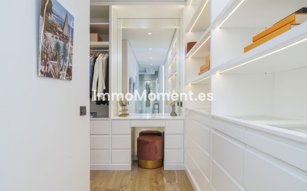 Wiederverkauf - Villa - Marbella - Nueva Andalucía