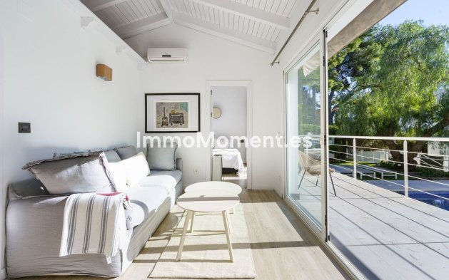 Wiederverkauf - Villa - Marbella - Nueva Andalucía