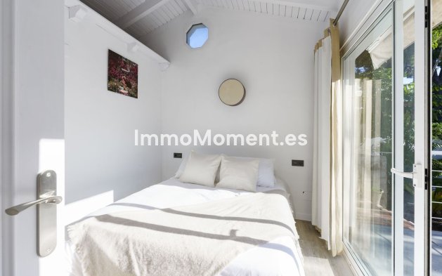 Wiederverkauf - Villa - Marbella - Nueva Andalucía