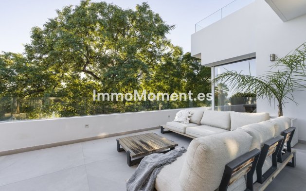 Wiederverkauf - Villa - Marbella - Nueva Andalucía