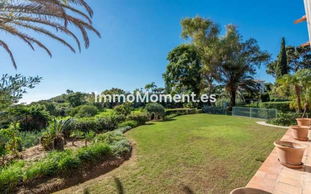 Wiederverkauf - Villa - Marbella - Nueva Andalucía
