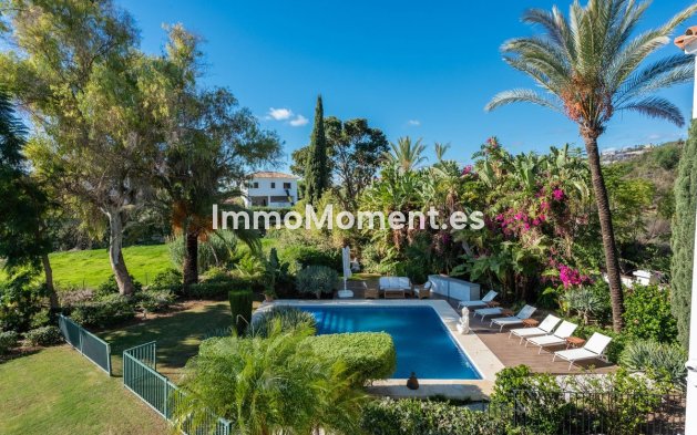 Wiederverkauf - Villa - Marbella - Nueva Andalucía
