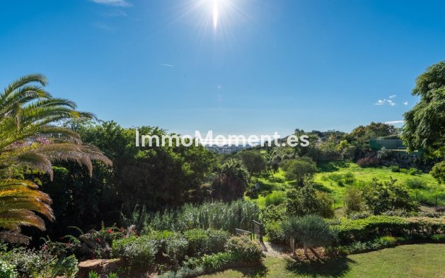 Wiederverkauf - Villa - Marbella - Nueva Andalucía